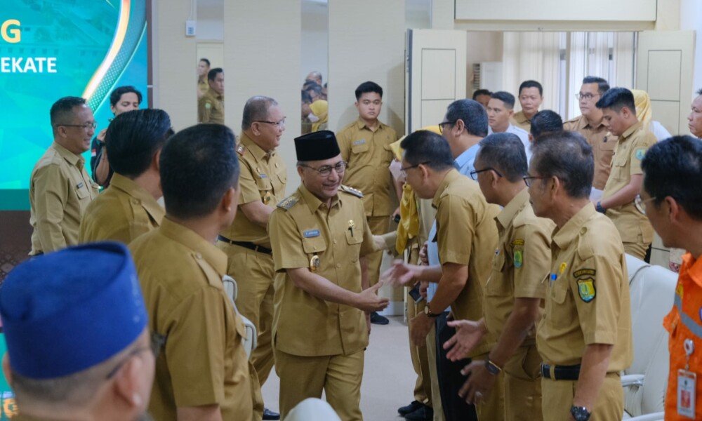 Mudahkan urus adminitrasi perkantoran, Per 1 Juli OPD wajib gunakan e office
