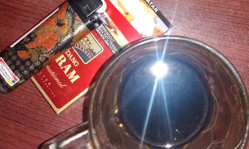 Ada tebak-tebakan terkait kopi sambil ngudut serta cerita singkatnya, simak yuk !