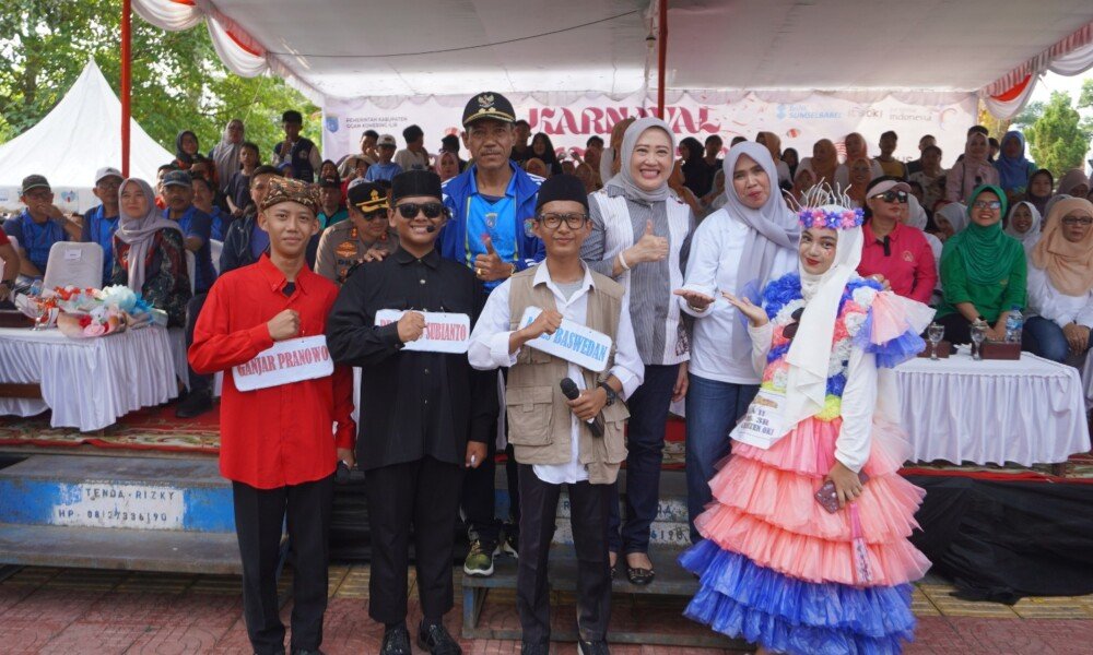 Saat Bakal Calon Presiden Kampanyekan Pemilu Damai pada Karnaval Kemerdekaan di Kayuagung