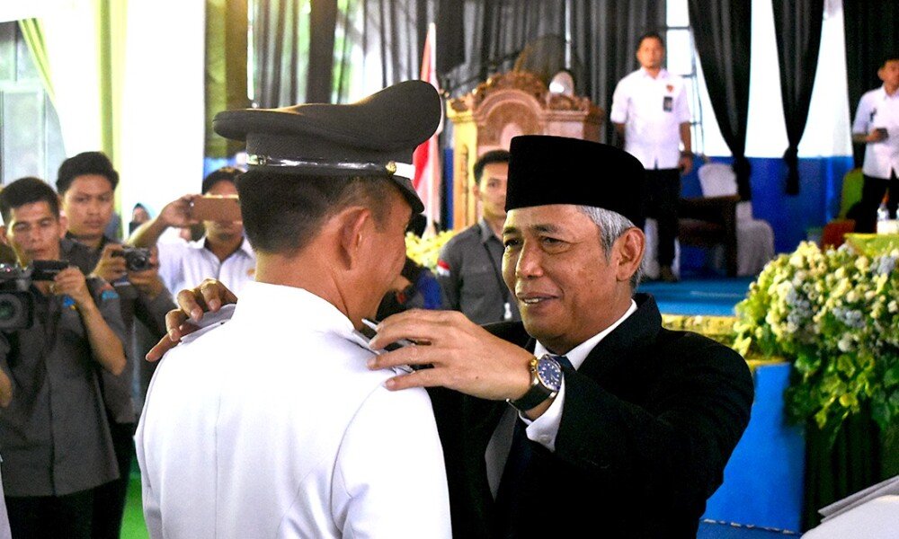 Bupati OKI Ingatkan Kepala Desa Baru Jaga Amanah dan Tanggungjawab
