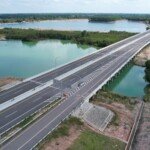 Tingkatkan mobilitas barang & jasa, Presiden Jokowi resmikan Tol Trans Sumatera Indralaya -Prabumulih