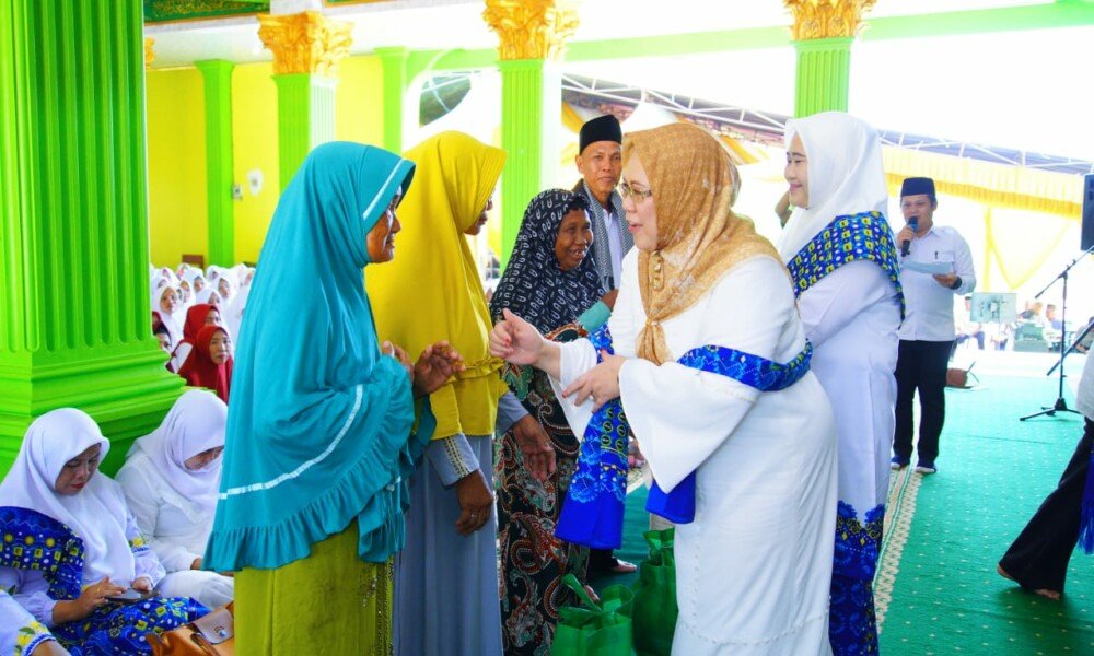 Ketua BKMT ajak ibu -ibu majelis taklim teladani sifat Rosulullah SWT