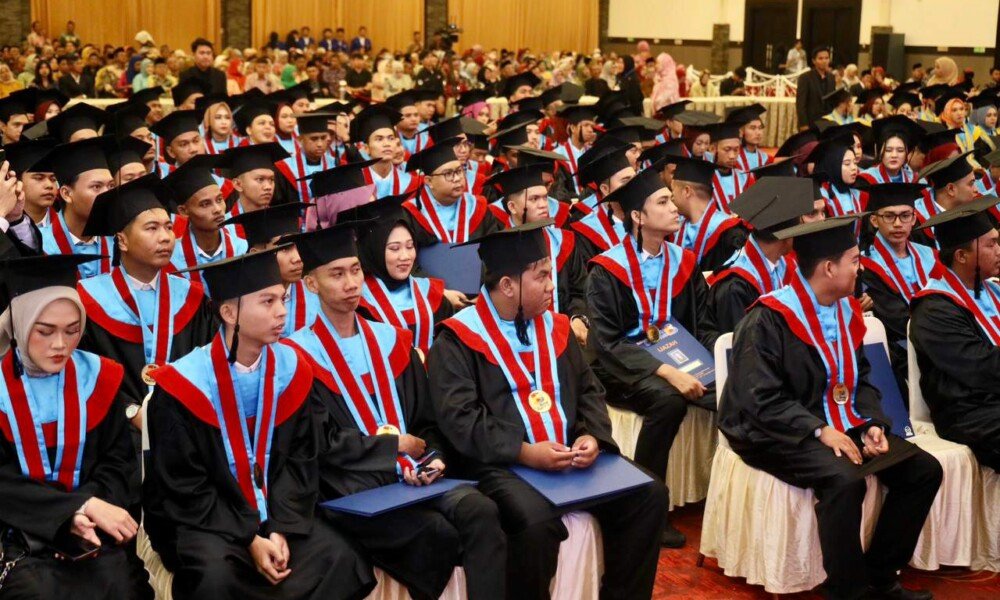Pesan-pesan Pj Gub Sumsel kepada wisuda Bidar