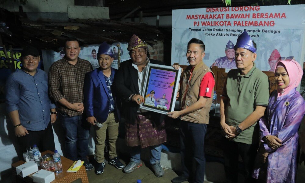 Keluh kesah warga Bukit Kecil dalam diskusi langsung dengan Pemkot Palembang, Ratu Dewa : Saya senang
