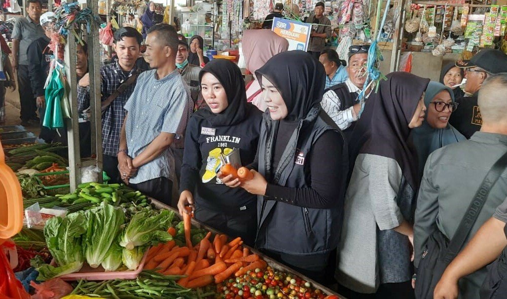 Gerebek Pasar Kebun Bunga, Serap Keluhan Pedagang, Apa Respon Fitrianti Agustinda