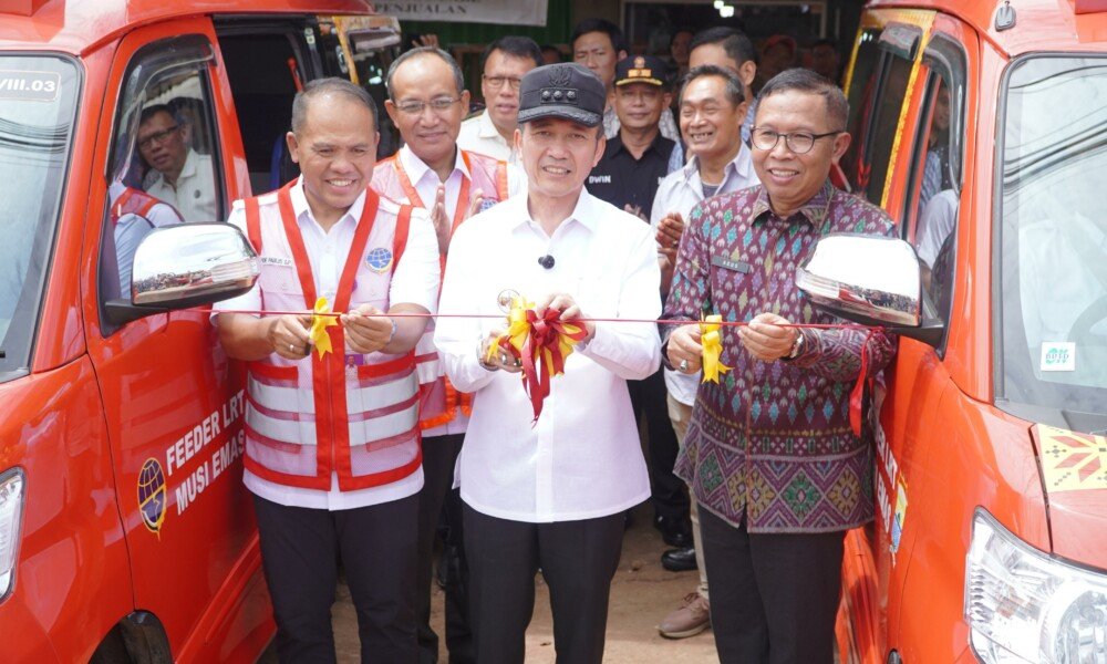 Angkot Feeder : “Si Kecil jadi Tulang Punggung LRT “