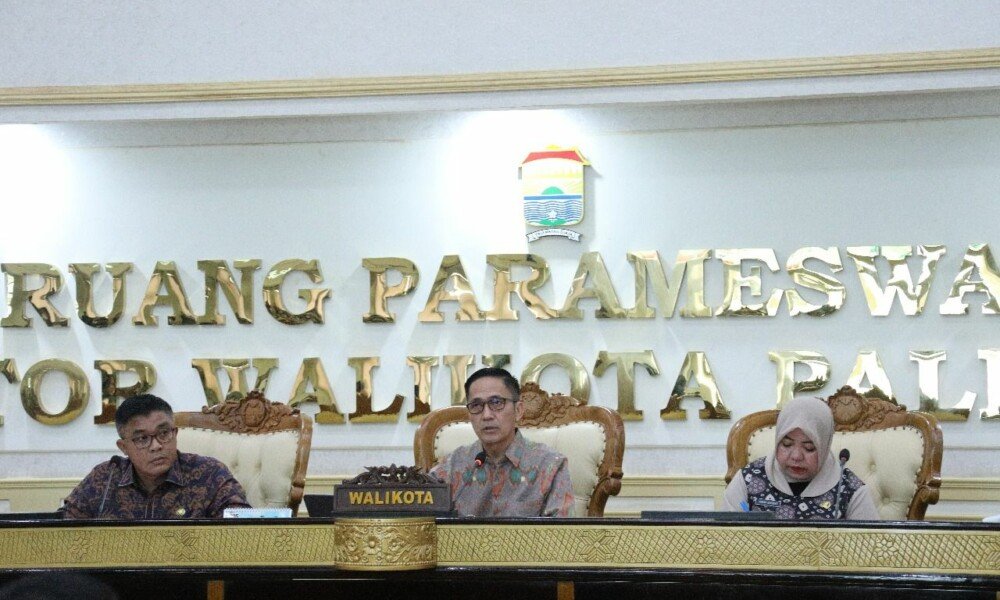 “100 Hari Ratu Dewa: Berobat Gak Pake Ribet, Ambulans Ngebut, Rumah Dibedah!