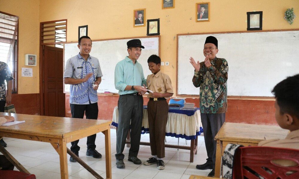 Misi Besar Ratu Dewa: Membangun Masa Depan Palembang Lewat Pendidikan
