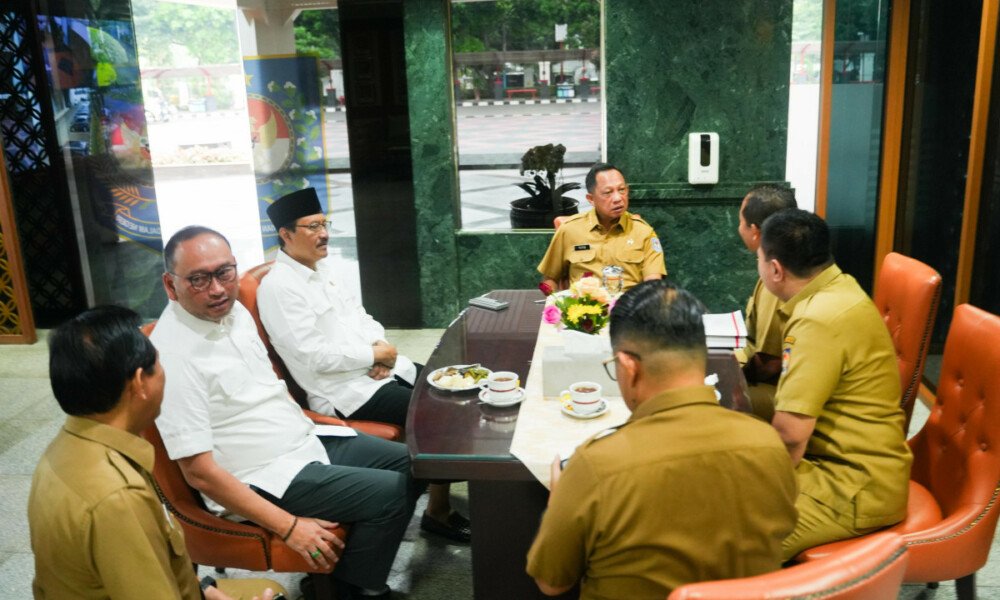 Sekolah Rakyat, dari Kolong Jembatan ke Kolong Langit Indonesia Emas