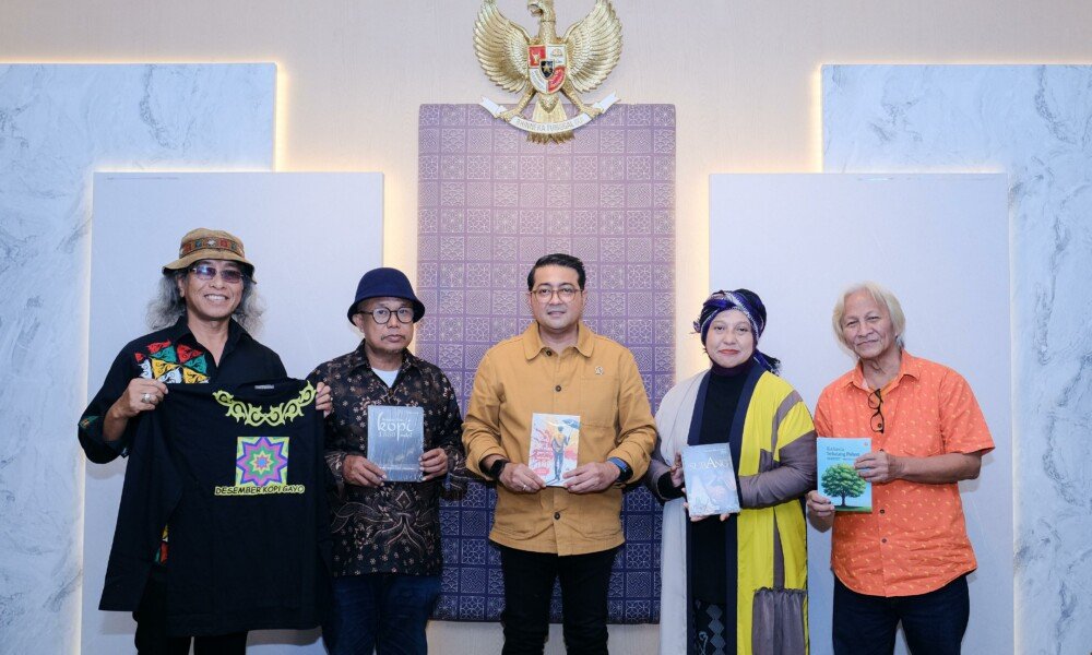 Gimana Caranya Puisi Bisa Dijadiin Duit!