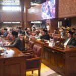 LKPJ & Sidang Paripurna XI: Antara Rapor Gubernur & Doa-doa Wakil Rakyat