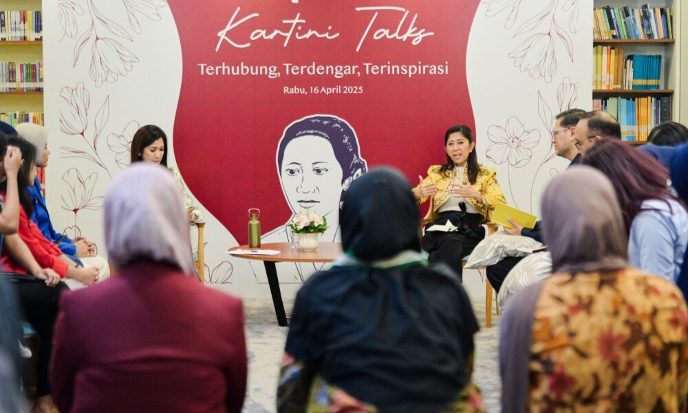 CATATAN PINGGIR : Kartini Zaman Now, Perempuan Muda Indonesia Siap Jadi Pasukan Super di Dunia Digital!