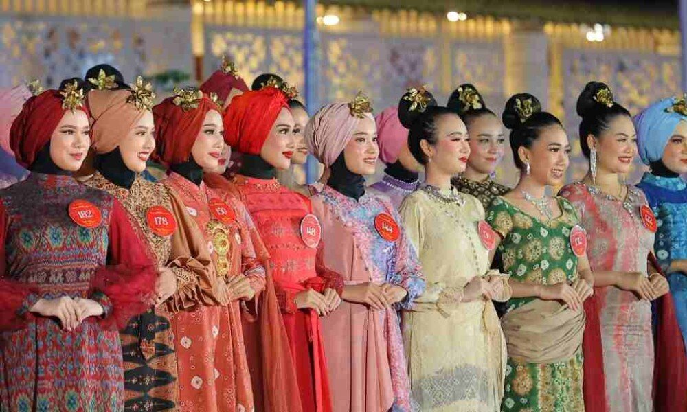 Ketika Budaya Disulap Jadi Ajang Ratu & Raja Sehari