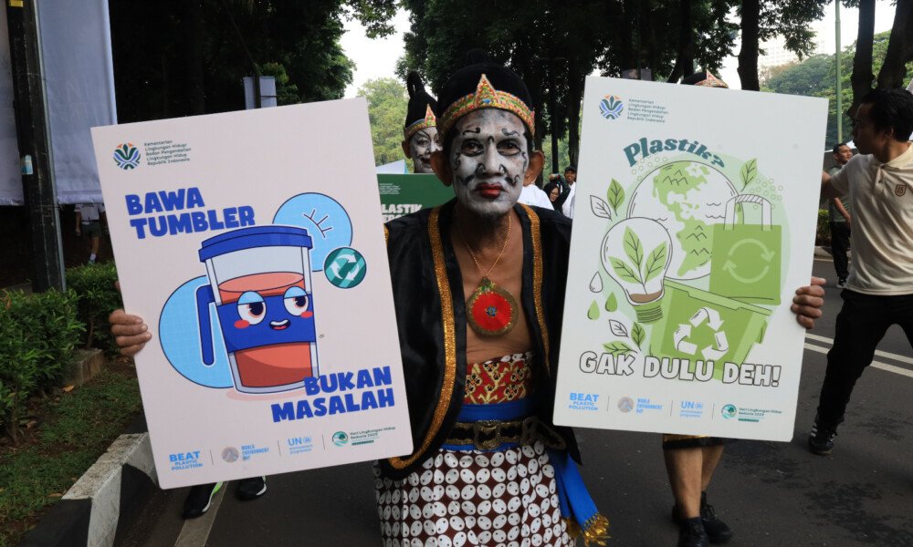 Langkah, Kayuhan & Poster Galak!