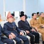 “Anak Zaman Now Lebih Hafal K-Pop daripada Gelumpai? Tenang, Muba Punya Jurus ‘Adat Tak Boleh Mati!'”