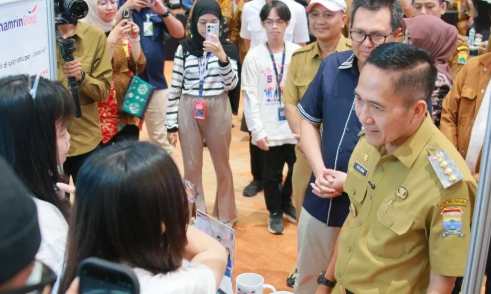 CEO of Job Fair: Ketika Temon Cari Kerja, Mimin Malah Jadi HRD Dadakan