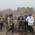 Ketika Semak Disulut, Negara Ikut Sibuk