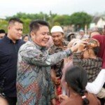 “Wak Bek, Mang Zenal & Exit Tol: Dari Gedung Rejo ke Pulau Jawa, Cerita Desa yang Bikin Ngakak tapi Bikin Mikir!”
