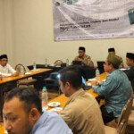 “Ngaji Fasolatan, Dari Wudu ke Surga, Tak Perlu ke Pesantren, Cukup ke Teras Masjid!”