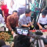 Pempek, Politik & Pesan Moral dari Pasar 16 Ilir