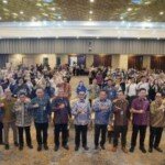 “Dari Scroll Jadi Sukses, Saat OJK Bikin Sultan dari Anak Rebahan”