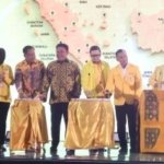 Herman Deru Angkat Dampak Legalisasi Sumur Minyak Rakyat di Hadapan Bahlil