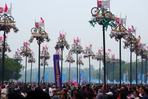 Panjat Pinang Palembang di JSC Makin Menantang, 45 Batang Diperebutkan, Kenapa 5 Dipasang Miring?