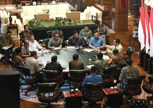 Prabowo Bahas Rekrutmen TNI untuk Suku Dayak Pedalaman, Siapa Sebenarnya Mereka?
