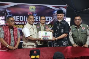 Rendang Jadi Logistik Bencana, 2,2 Ton dari Sumbar Dikirim untuk Penyintas Gempa NTT M7,7