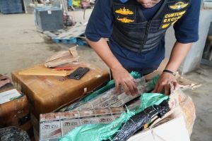 Rokok Ilegal Terus Diburu, dari Tanpa Pita Cukai hingga Pita Palsu, Ini Ciri yang Perlu Diwaspadai