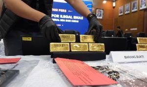 Bukan di Koper, Emas Puluhan Miliar Disembunyikan dengan Cara Ini
