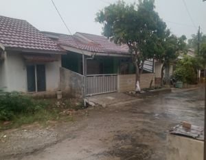 Hujan Guyur Kalidoni Palembang, Anak-anak Langsung Teriak “Horee!”