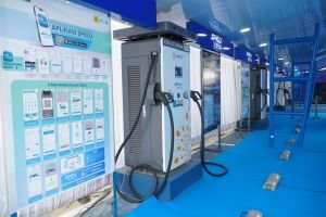 2.200 Kendaraan Listrik di Sumsel, PLN Buka SPKLU Center di Palembang