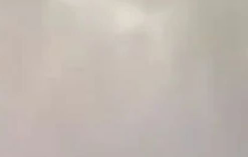 Langit Palembang Mulai Menghitam, Matahari Memerah, Serbuk Hitam Jatuh di Teras Rumah