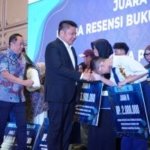 Buku Makin Banyak, Tapi Apakah Kita Makin Cerdas?