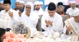 Palembang Lama Tak Diguyur Hujan, Ratu Dewa dan Warga Sampai Bermunajat di Tengah Asap Karhutla
