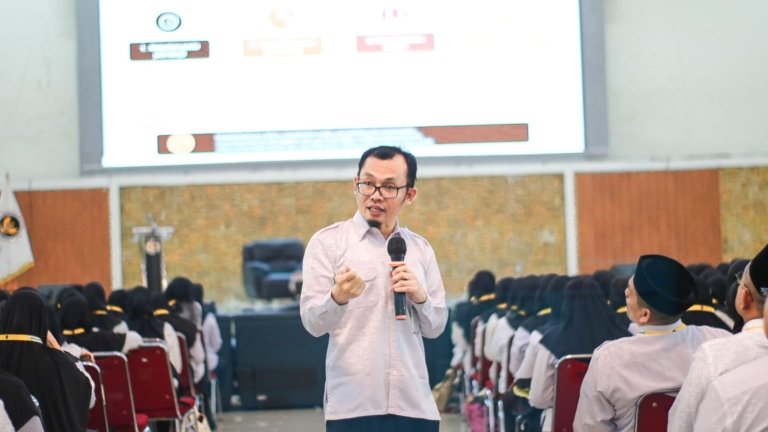 Kemenhaj Tekankan Integritas ASN dan Layanan Jemaah