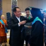 Lulus dari USS, Gelar Bukan Bekal Terakhir Hadapi Dunia