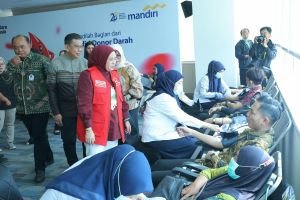 300 Orang Ramai-Ramai Donor Darah di Palembang, Ini Masalahnya