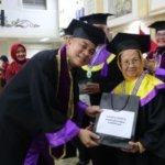 Sekolah Lansia Palembang, Baru 30 dari 8.000 Terlayani