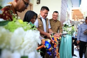 Angkasa Pura Bedah Rumah Warga Palembang, Begini Reaksi Darwati